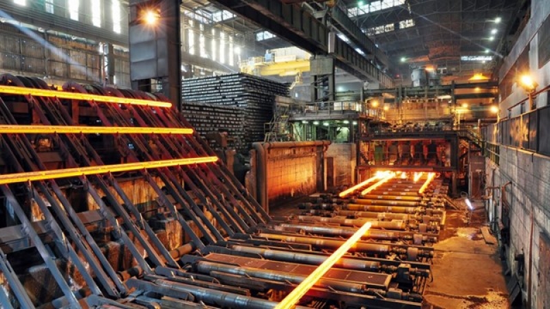 Giá quặng sắt tăng cao do nhu cầu của Trung Quốc tăng, nguồn cung gặp khó