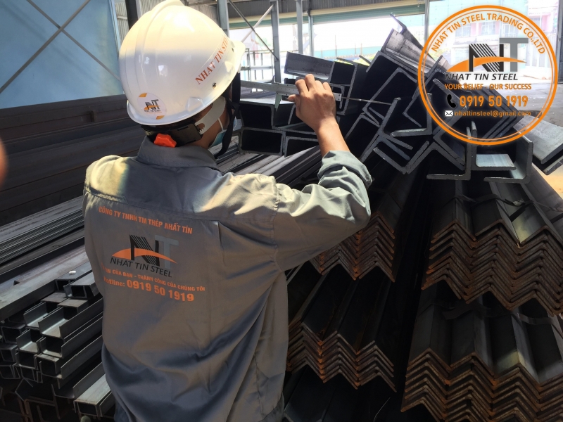 ANGLE STEEL &ndash; GALVANIZED ANGLE STEEL